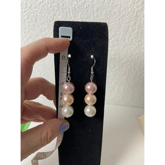 Chunky Mother of Pearl & Faux Pearl Bead Earrings - New - Picture 3 of 4